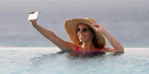 koji telefon poneti na letovanje